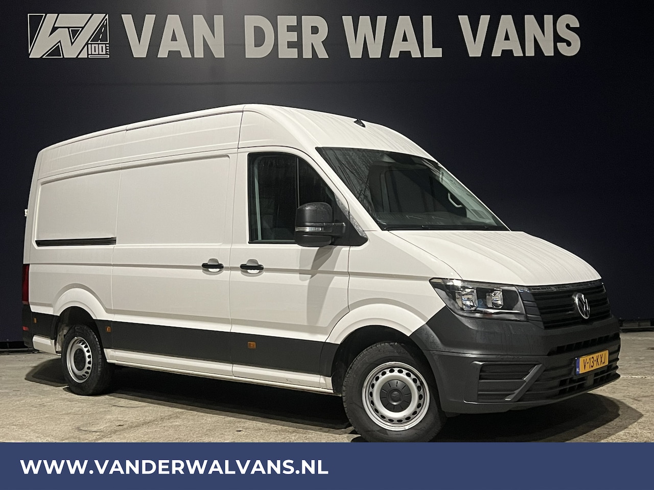 Volkswagen Crafter - 2.0 TDI 141pk L3H3 L2H2 Euro6 Airco | Camera | Apple Carplay Android Auto, Cruisecontrol - AutoWereld.nl