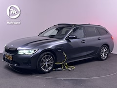 BMW 3-serie Touring - 330e Sportline Plug in Hybrid PHEV | Trekhaak af Fabriek | Panodak | Laser Led | Adaptive