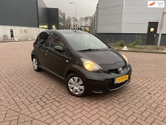 Toyota Aygo - 1.0-12V Comfort Navigator AIRCO 5 Dr APK