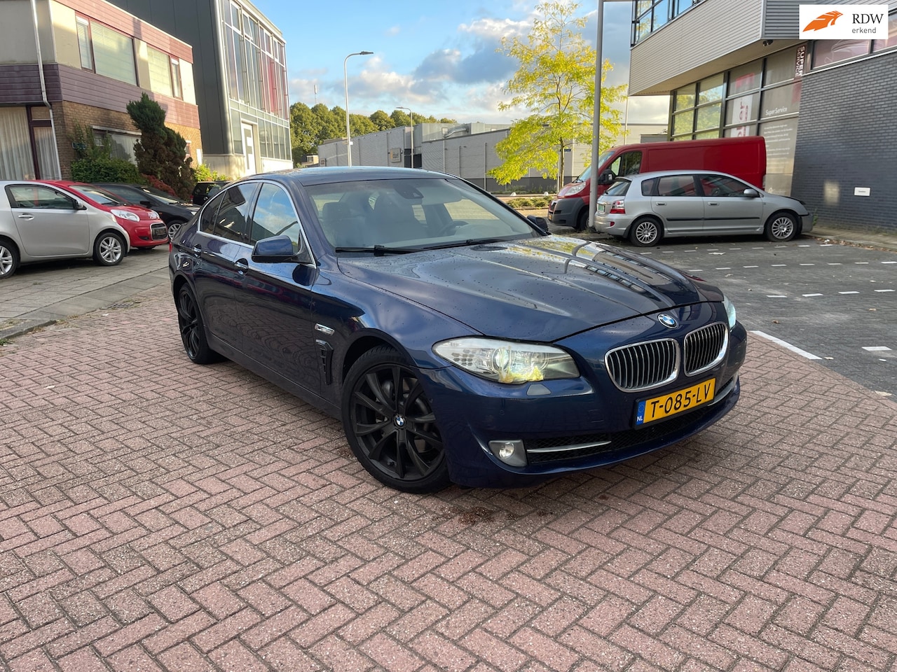 BMW 5-serie - 535i AUTOMAAT 306 PK LEER Camera - AutoWereld.nl