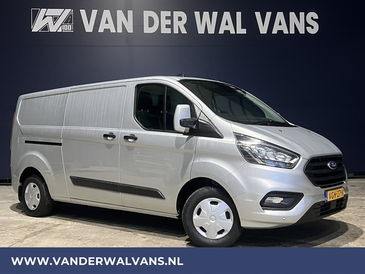 Ford Transit Custom - 2.0 TDCI 131pk L2H1 Euro6 Airco | Navigatie | LED | Cruisecontrol | Trekhaak Android Auto, - AutoWereld.nl