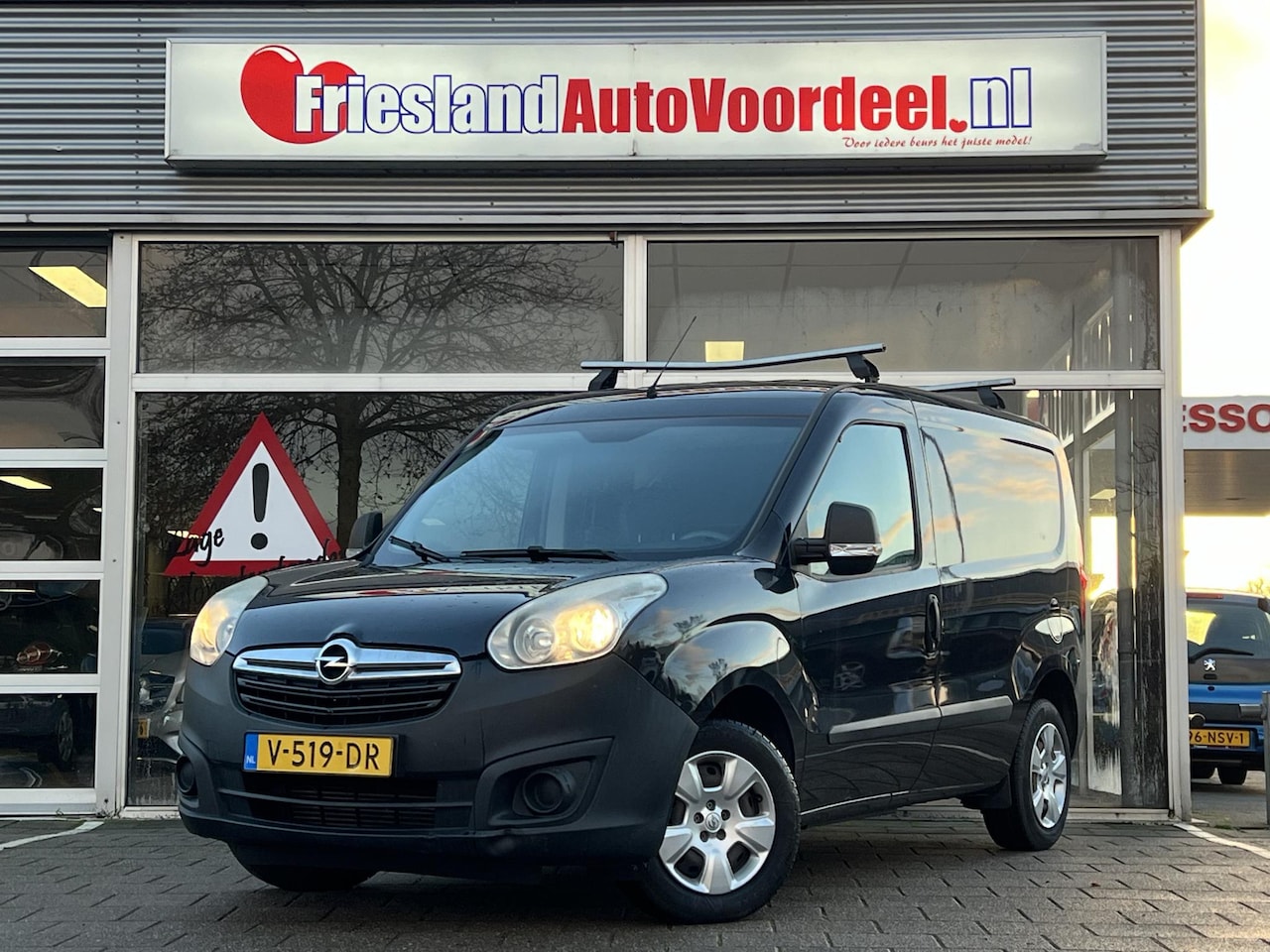 Opel Combo - 1.3 CDTi L1H1 Selection / BTW / Dakdragers / APK: 11-2025 / 2017 - AutoWereld.nl