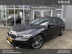 BMW 5-serie Touring - 530e High Executive M-Sport |Pano|Leer|Carplay|El.Trekhaak|