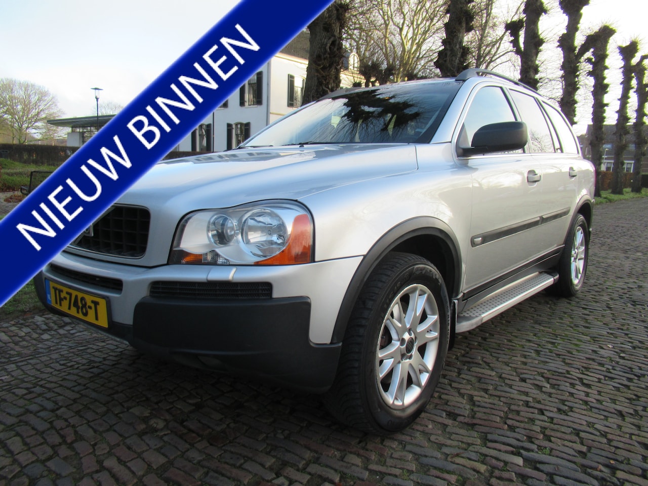 Volvo XC90 - 2.5 T 210 PK Ecc Cruisecontrol 7 persoons Leer/Stof Stoelverwarming Pdc Trekhaak***Youngti - AutoWereld.nl