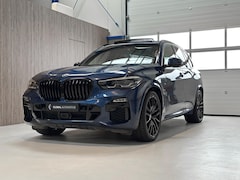 BMW X5 - XDrive 45e High Executive - PANORAMADAK - SFEERVERLICHTING - 22'' - COMFORTSTOELEN