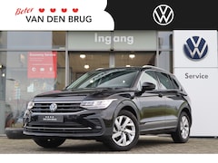 Volkswagen Tiguan - 1.5 TSI 150 pk Move | Navigatie | Camera | Climatronic | LED | Stoelverwarming | Elektrisc