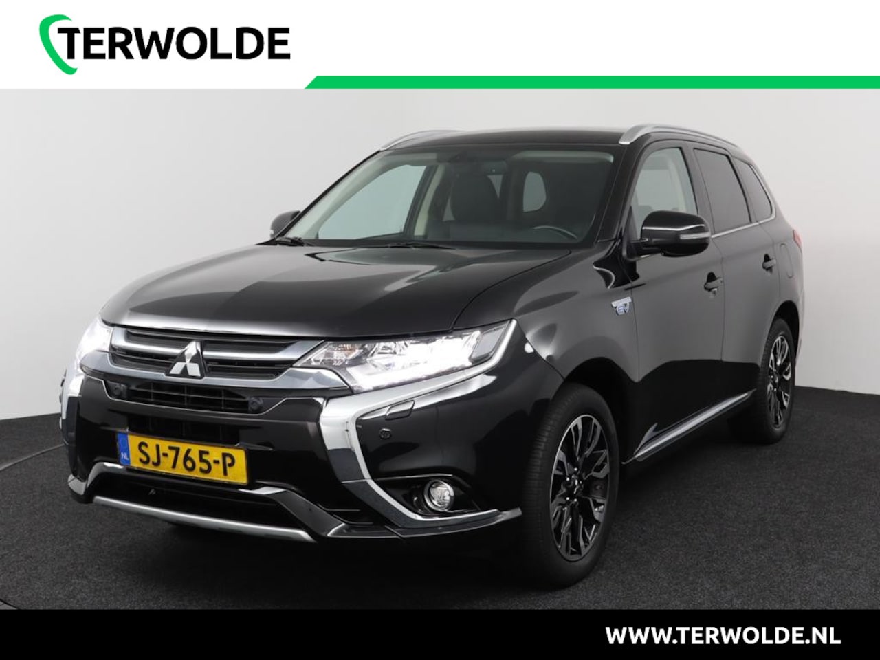 Mitsubishi Outlander - 2.0 PHEV Premium 2.0 PHEV Premium - AutoWereld.nl