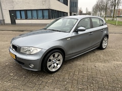 BMW 1-serie - 120i Executive 150PK AUT/LEER/PDC/CLIMA