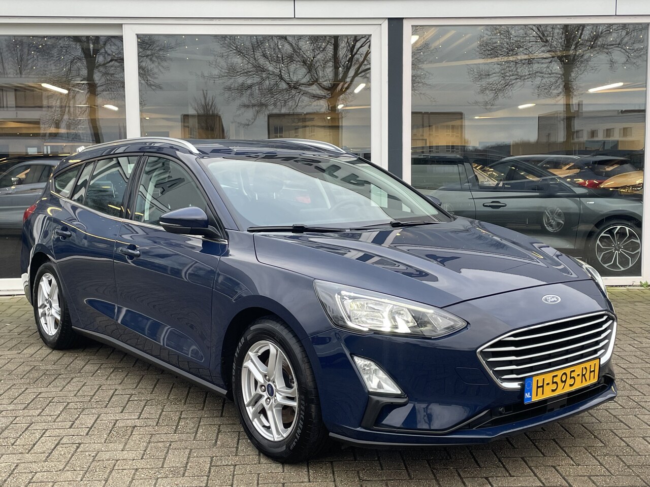 Ford Focus Wagon - 1.0 EcoBoost Trend Edition Business 50% deal 5.475,- ACTIE Airco / Cruise / Navi / Telefoo - AutoWereld.nl