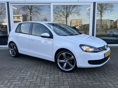 Volkswagen Golf - 1.2 TSI Comfortline BlueMotion 50% deal 2.725, - ACTIE Navi / Trekhaak / Clima / Cruise