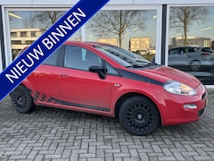 Fiat Punto Evo - 1.2 Street 50% deal 1.975, - ACTIE Trekhaak / Cruise / Airco / 5-Deurs / PDC / Distributie