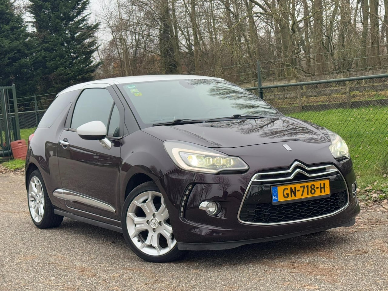 Citroën DS3 - 1.2 PureTech So Chic /Led/Navi/NAP/ - AutoWereld.nl