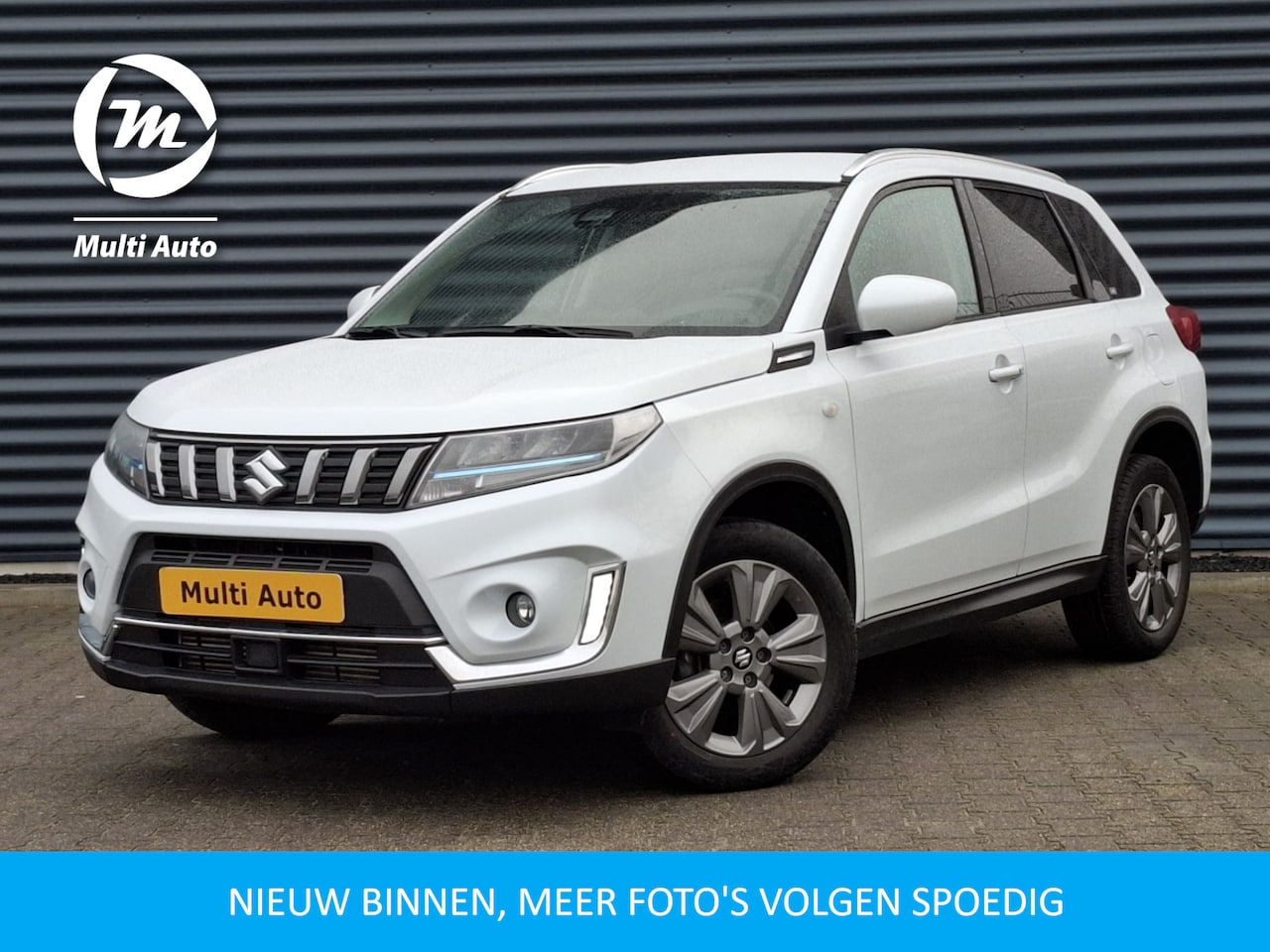 Suzuki Vitara - 1.4 Boosterjet Select Smart Hybrid | Navigatie | Adaptive Cruise | Apple Carplay | Camera - AutoWereld.nl