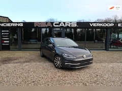 Volkswagen Golf - 1.5 TSI Highline / Digital Dash / Led / 6-bak / Alcantara /