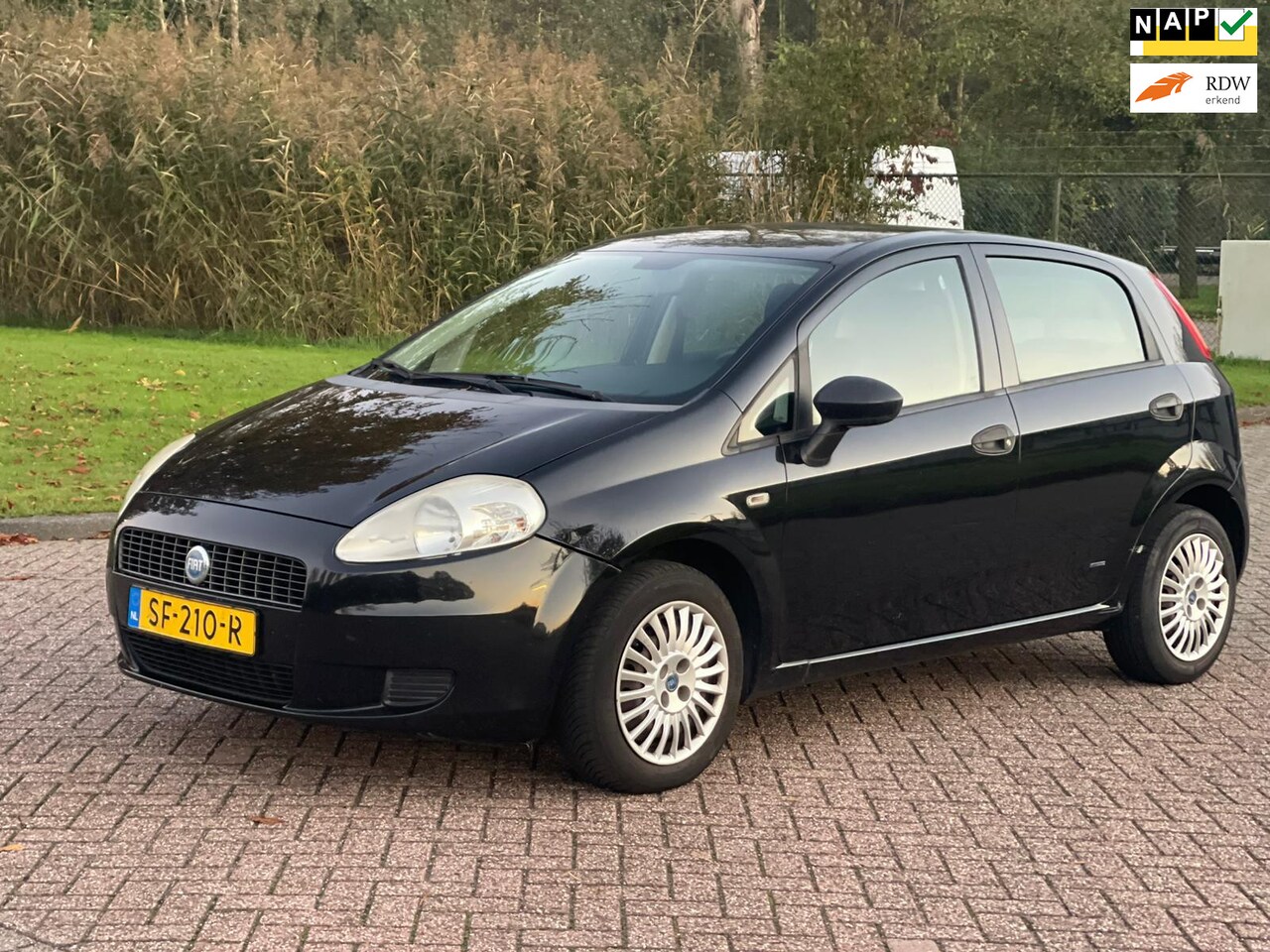 Fiat Grande Punto - 1.2 Active/APK TOT 06-05-2025 - AutoWereld.nl