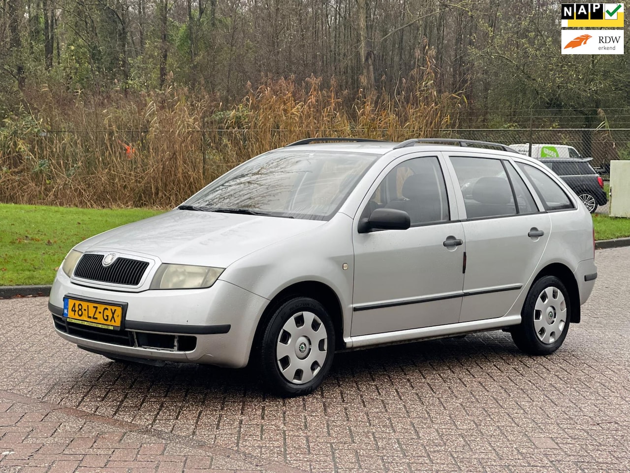 Skoda Fabia Combi - 1.2-12V Ambiente/APK TOT 19-04-2025 - AutoWereld.nl