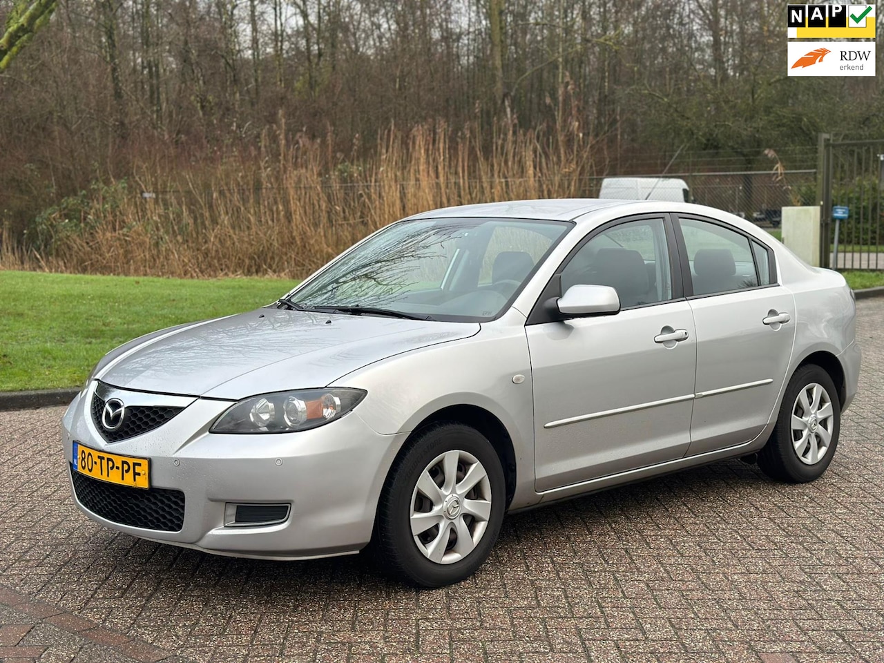 Mazda 3 - 1.6 S-VT Touring/APK TOT 22-09-2025 - AutoWereld.nl