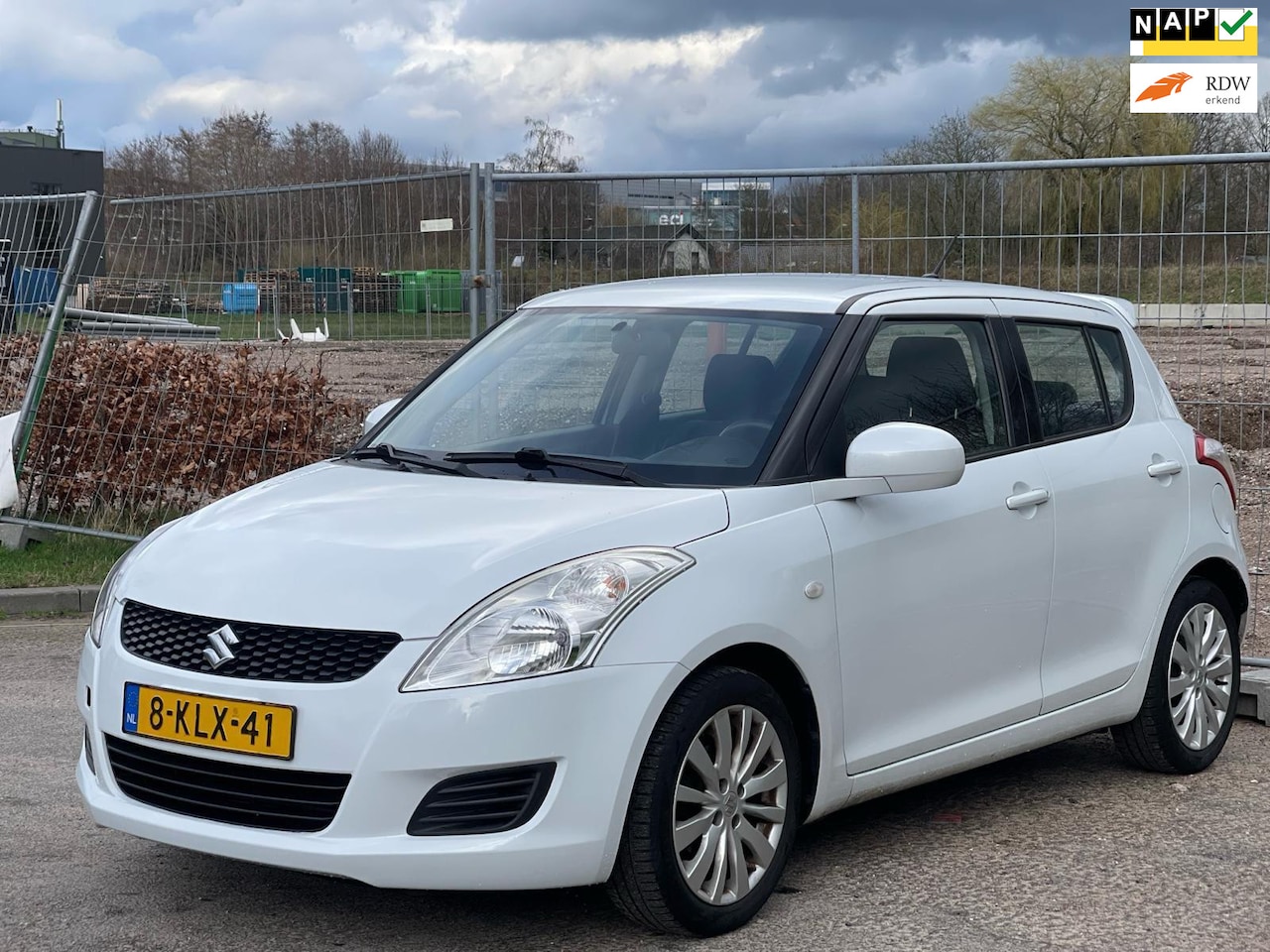 Suzuki Swift - 1.2 Bandit EASSS/APK TOT 03-09-2025 - AutoWereld.nl