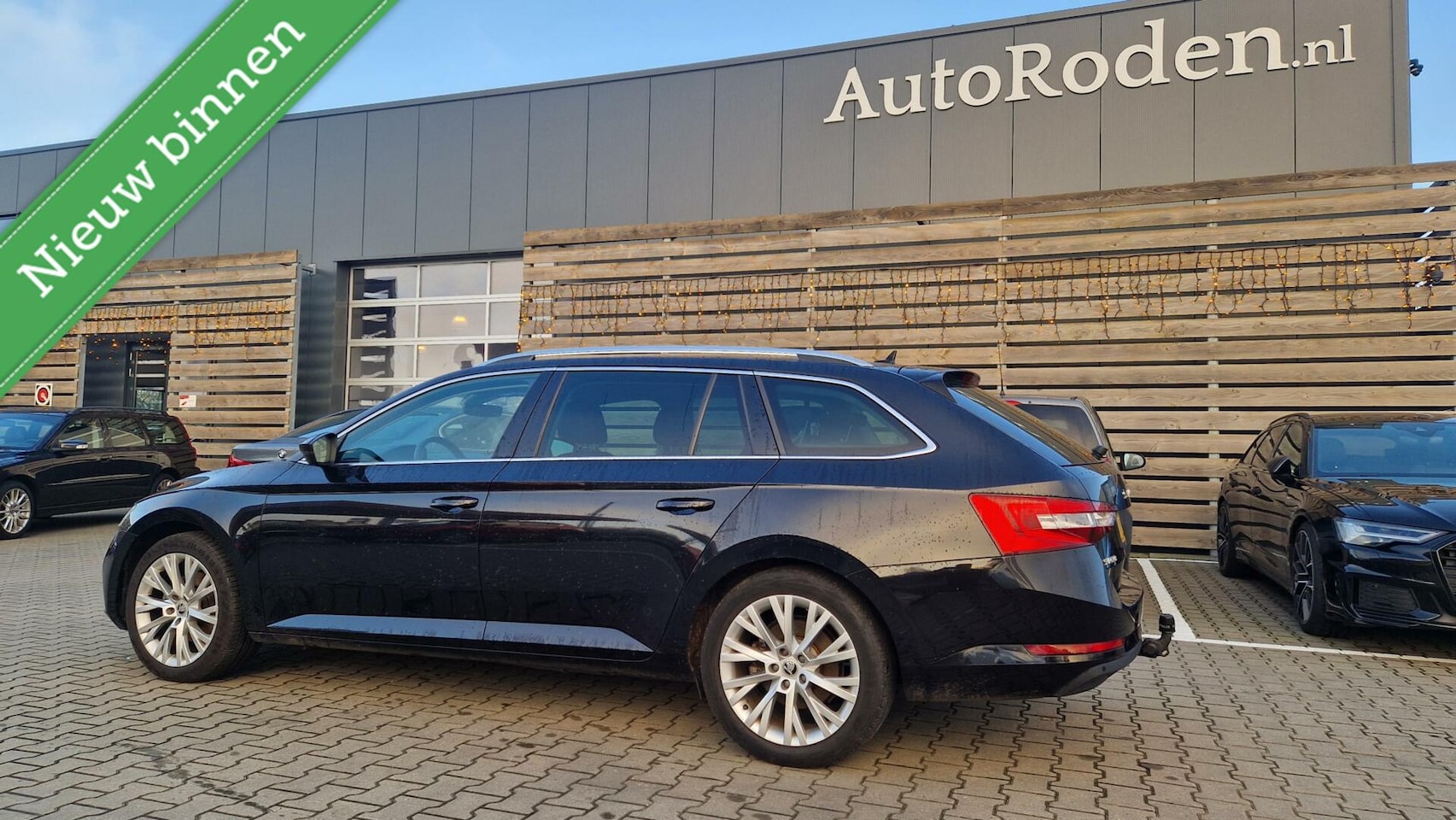 Skoda Superb Combi - 1.4TSi iV PHEV 160 Kw Automaat Business Edition Plus|Trekhaak|Camera|Navi|StoelVW - AutoWereld.nl