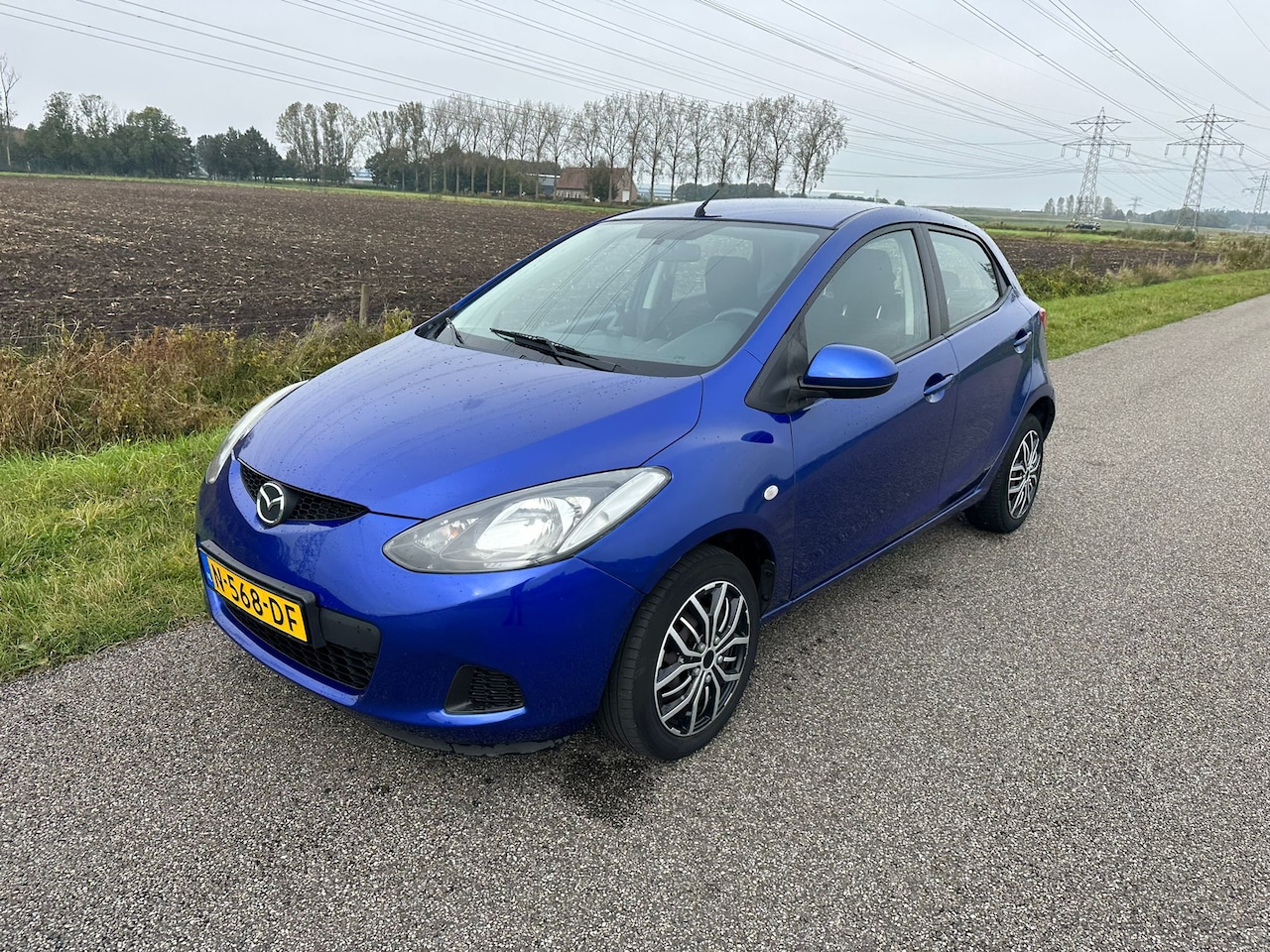 Mazda 2 - 1.3hp S-VT Touring AIRCO ! - AutoWereld.nl