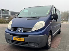 Renault Trafic Passenger - 2.5 dCi T29 L2H1 Authentique 9 PERSOONS AIRCO