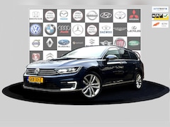 Volkswagen Passat Variant - 1.4 TSI GTE Connected Series Plus Camera_trekh_Navi_Massage stoel