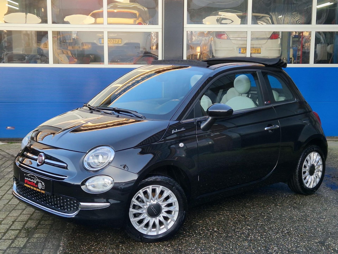 Fiat 500 C - 1.0 Hybrid Dolcevita / Cruise control / Bluetooth / Parkeersensor / Lichtmetalen velgen / - AutoWereld.nl