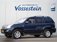 Toyota Land Cruiser - 3.0 D-4D Executive / Automaat / Youngtimer / 8 Zitplaatsen / Leder / Schuifdak / Navigatie