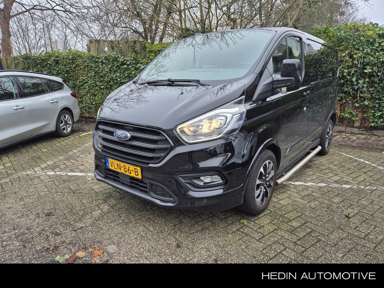 Ford Transit Custom - 320 2.0 TDCI L1H1 Sport 320 2.0 TDCI L1H1 Sport - AutoWereld.nl