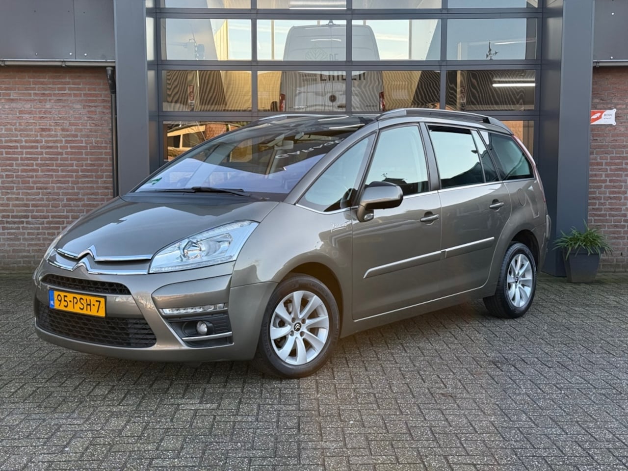 Citroën Grand C4 Picasso - 1.6 VTi Tendance 5p|trekhaak - AutoWereld.nl