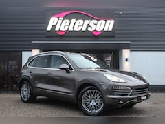 Porsche Cayenne - 4.8 S PANO XENON LEDER CLIMA PDC NAVI