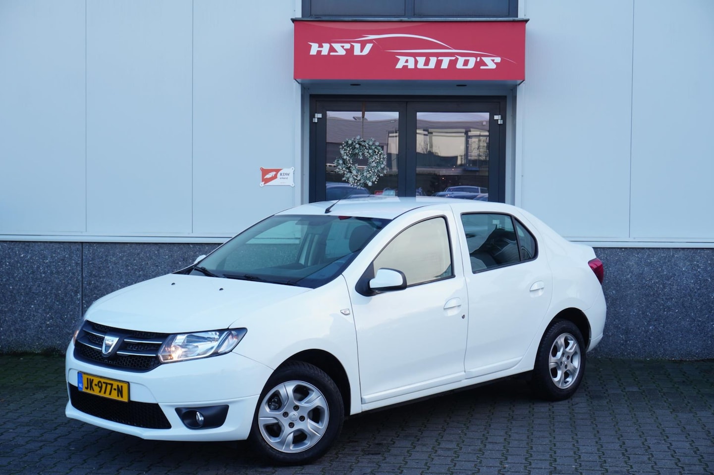 Dacia Logan - 0.9 tCe S&S Prestige airco LM 4-deurs - AutoWereld.nl