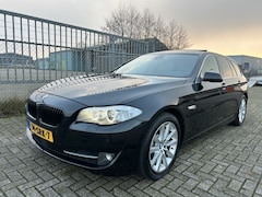 BMW 5-serie Touring - 530d High Executive / Panorama Dak / Xenon