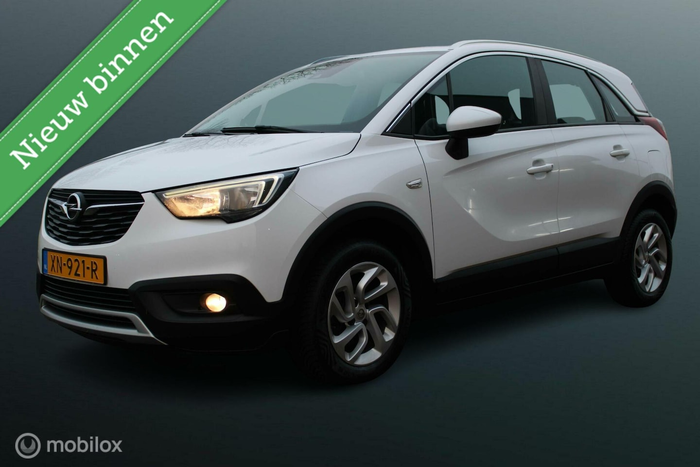 Opel Crossland X - 1.2 Turbo Online Edition 1.2 Turbo 110 PK Online Edition, Navi, App connect, Cruise, Clima, Pdc - AutoWereld.nl