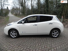 Nissan LEAF - Base 24 kWh