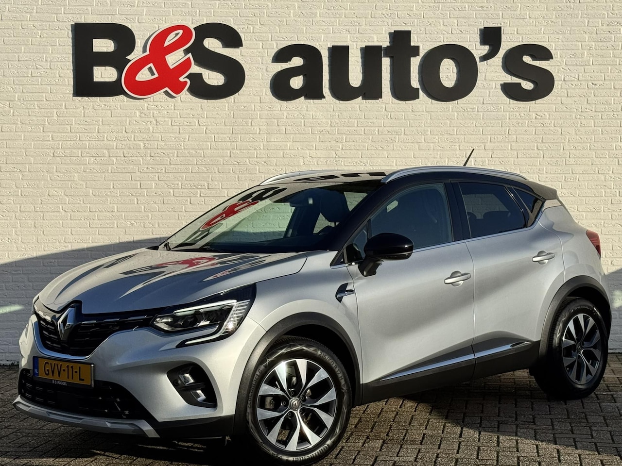 Renault Captur - 1.0 TCe 100 Intens LED Verlichting Apple / Android Carplay Cruise control DAB - AutoWereld.nl