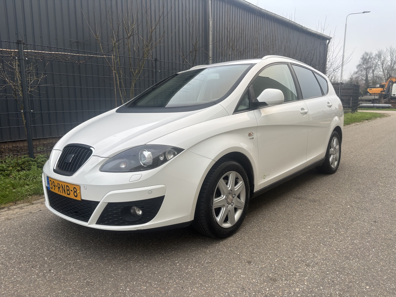 Seat Altea XL - 1.2 TSI Ecomotive Businessline COPA / NAVI / AIRCO / CRUISE - AutoWereld.nl