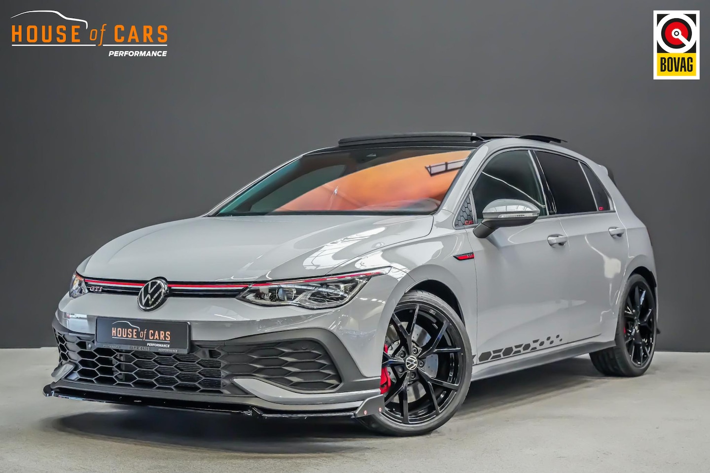 Volkswagen Golf - GTI Clubsport 45 Jahre 2.0 300pk TSI |nieuw staat!|fabrieksgarantie|Akrapovic|panoramdak|M - AutoWereld.nl