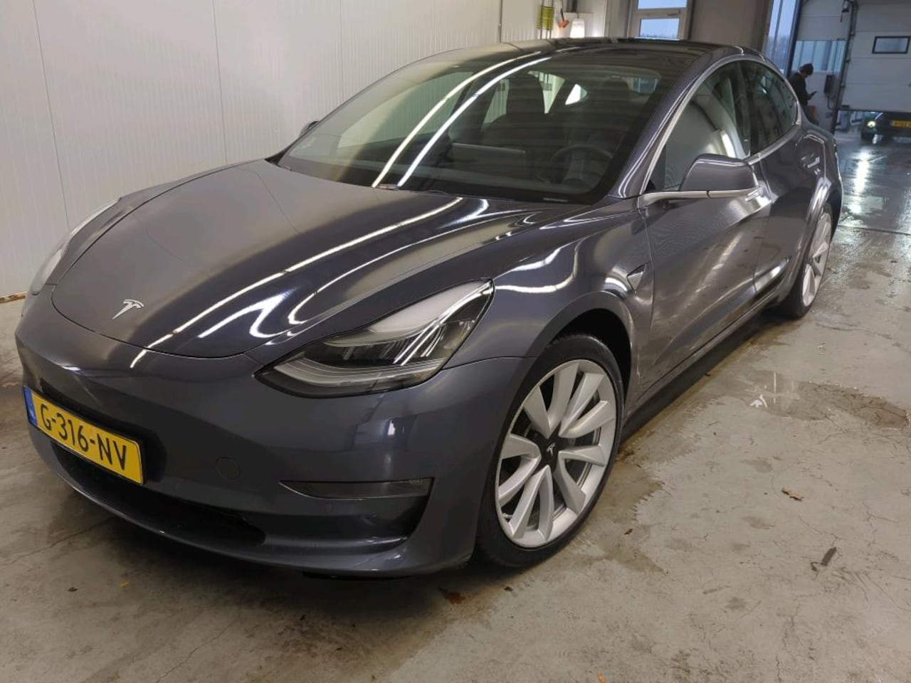 Tesla Model 3 - Long-Range AWD 351pk 75 kWh [ AUTOPILOT+19'' LMV+620KM WLTP+PREMIUM AUDIO ] - AutoWereld.nl