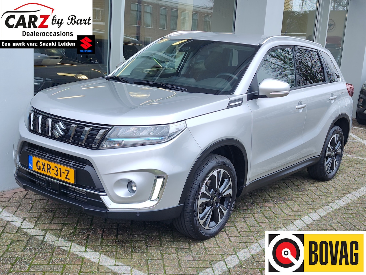 Suzuki Vitara - 1.4 BOOSTERJET STYLE SMART HYBRID Alcantara | Dodehoeksensoren | Adaptive Cruise - AutoWereld.nl