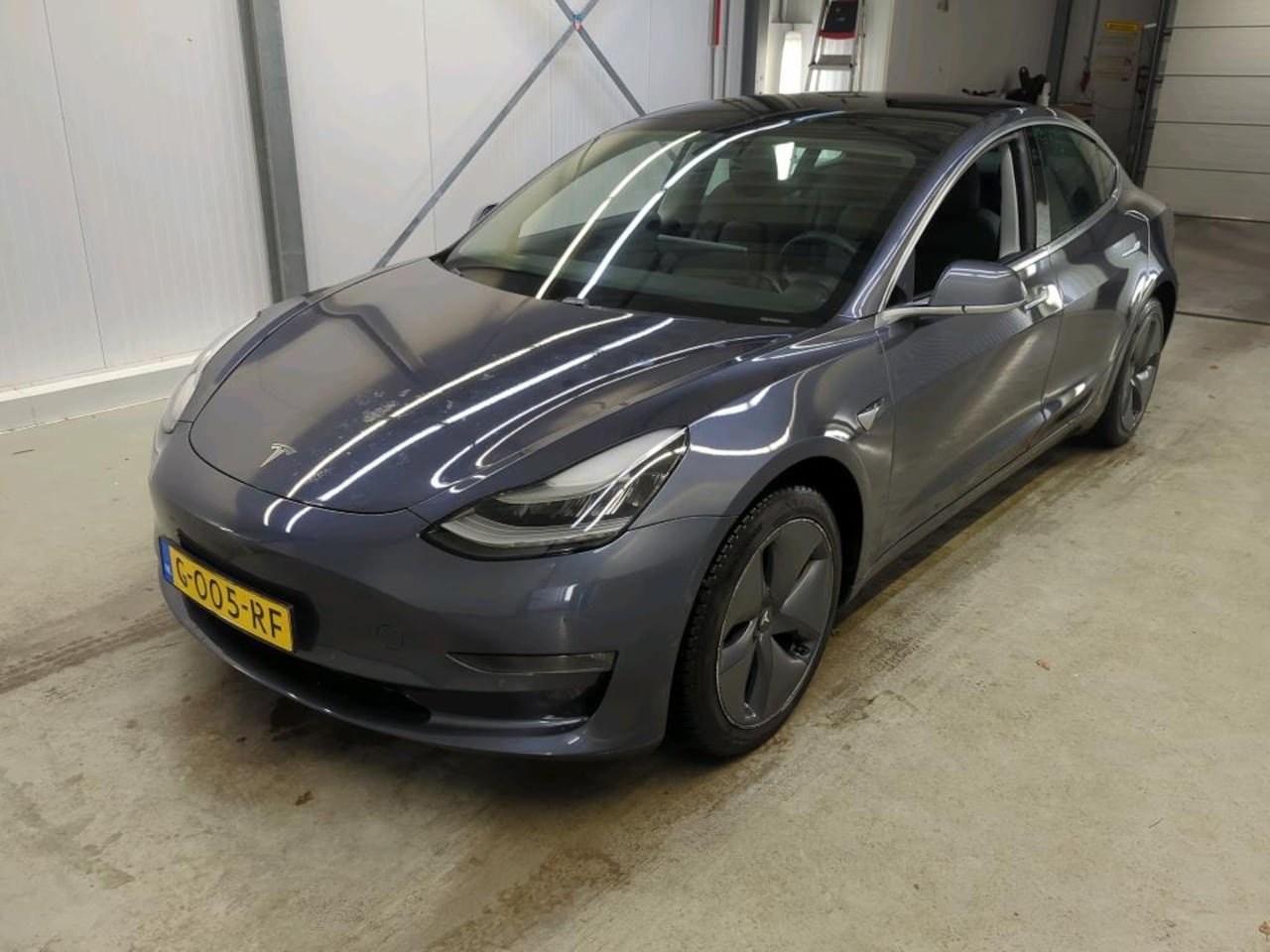 Tesla Model 3 - Long-Range AWD 351pk 75 kWh [ AUTOPILOT+620KM WLTP+PREMIUM AUDIO ] - AutoWereld.nl