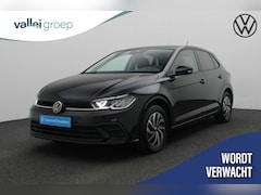 Volkswagen Polo - 1.0 TSI 95PK Life Business | Parkeersensoren voor/achter | Apple Carplay / Android Auto |