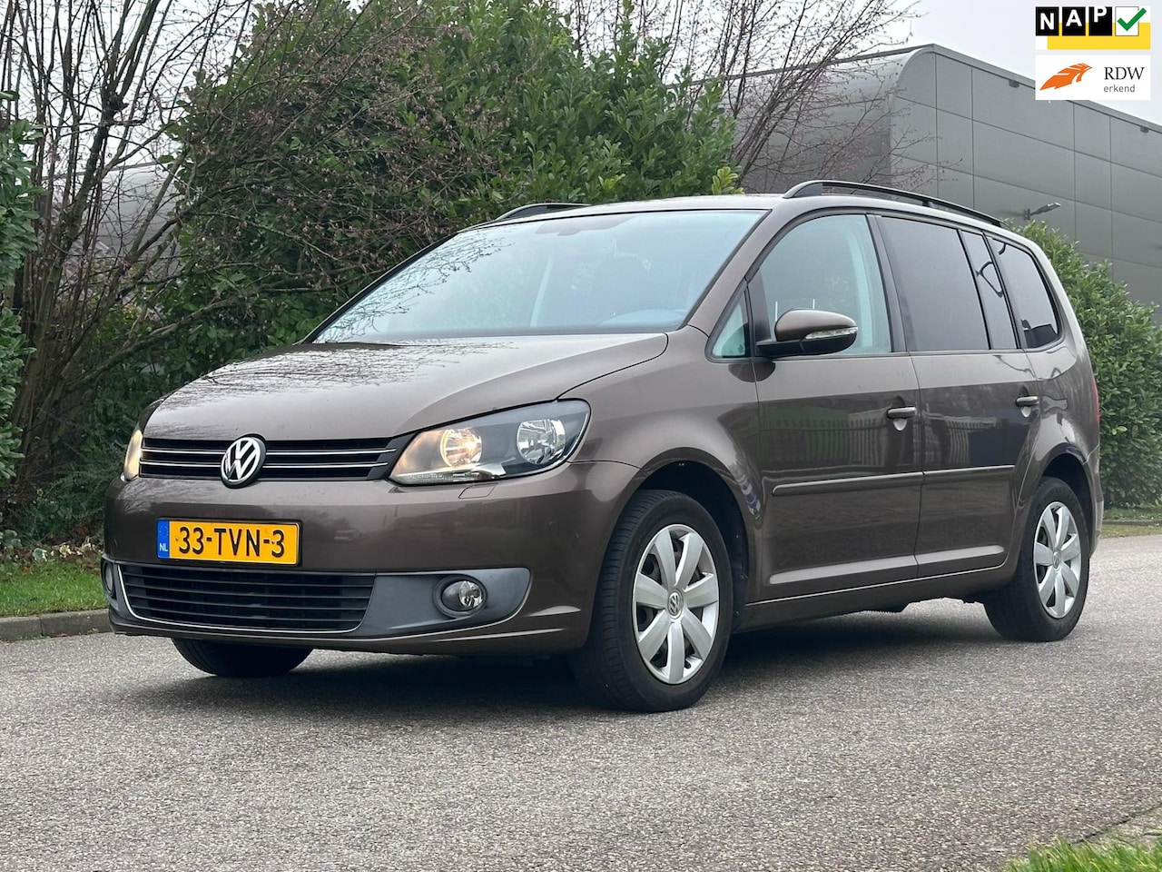 Volkswagen Touran - 1.2 TSI Easyline Cruise*Stoelverwarming*Clima*Trekhaak*Dealer onderhouden*1e eigenaar* - AutoWereld.nl