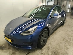 Tesla Model 3 - Standard RWD Plus [ TREKHAAK+AUTOPILOT+60 kWh+PREMIUM AUDIO ]