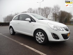 Opel Corsa - 1.2-16V Selection