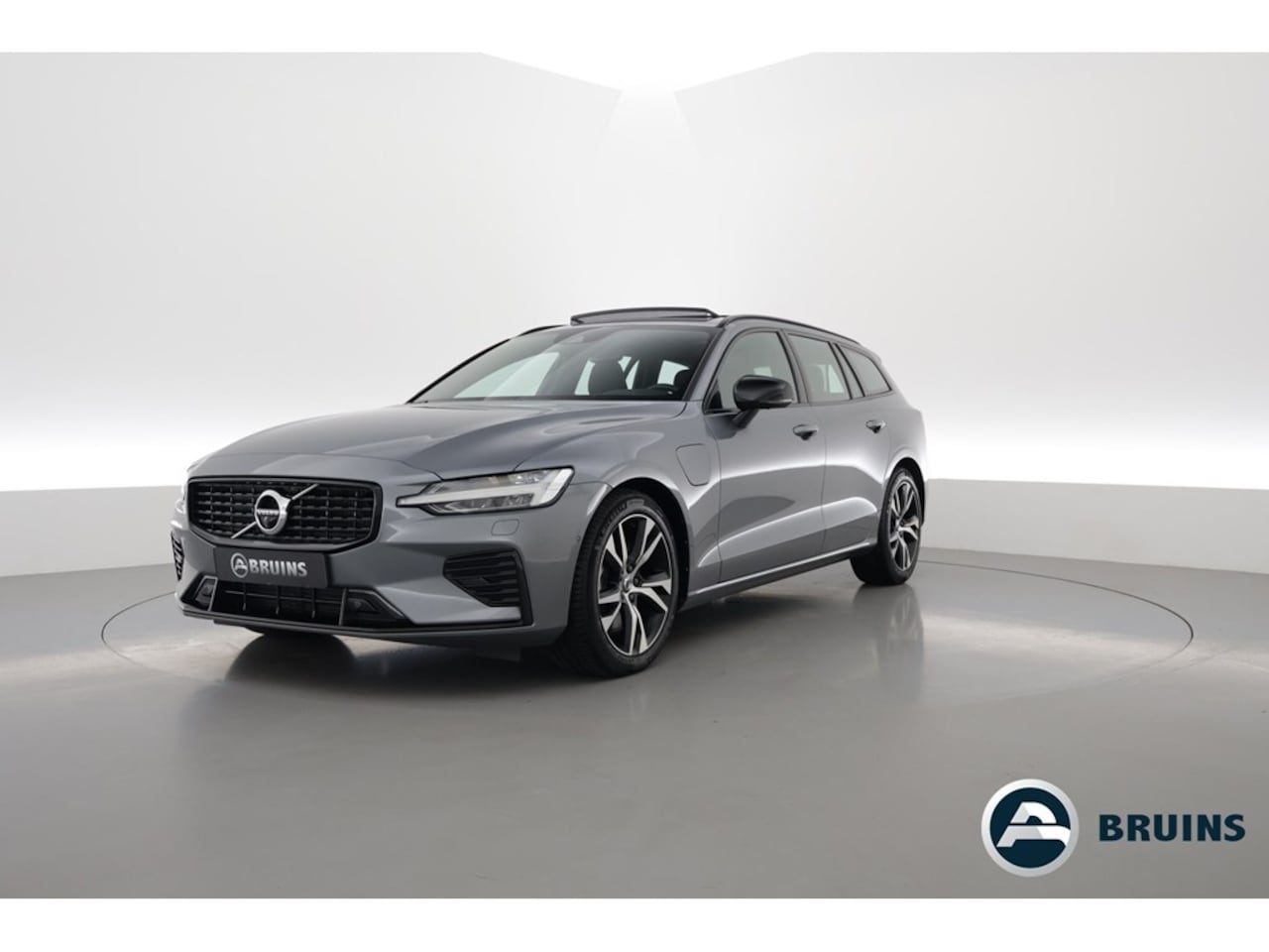 Volvo V60 - 2.0 T6 Recharge AWD R-Design 2.0 341PK T6 Recharge AWD R-Design, Pano-dak, Head-up, Massage+ventilatie, active damping, - AutoWereld.nl