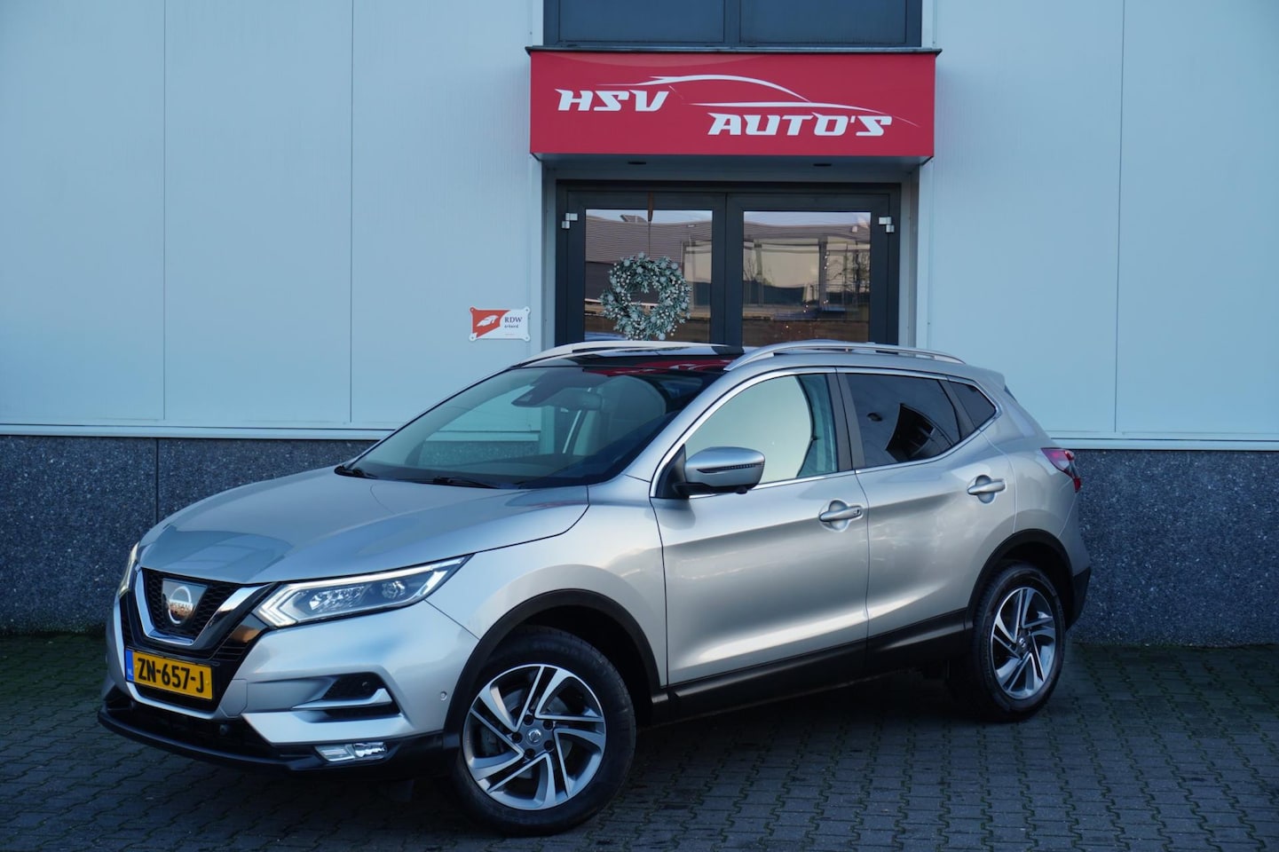 Nissan Qashqai - 1.2 Business Edition navigatie LEER org NL - AutoWereld.nl