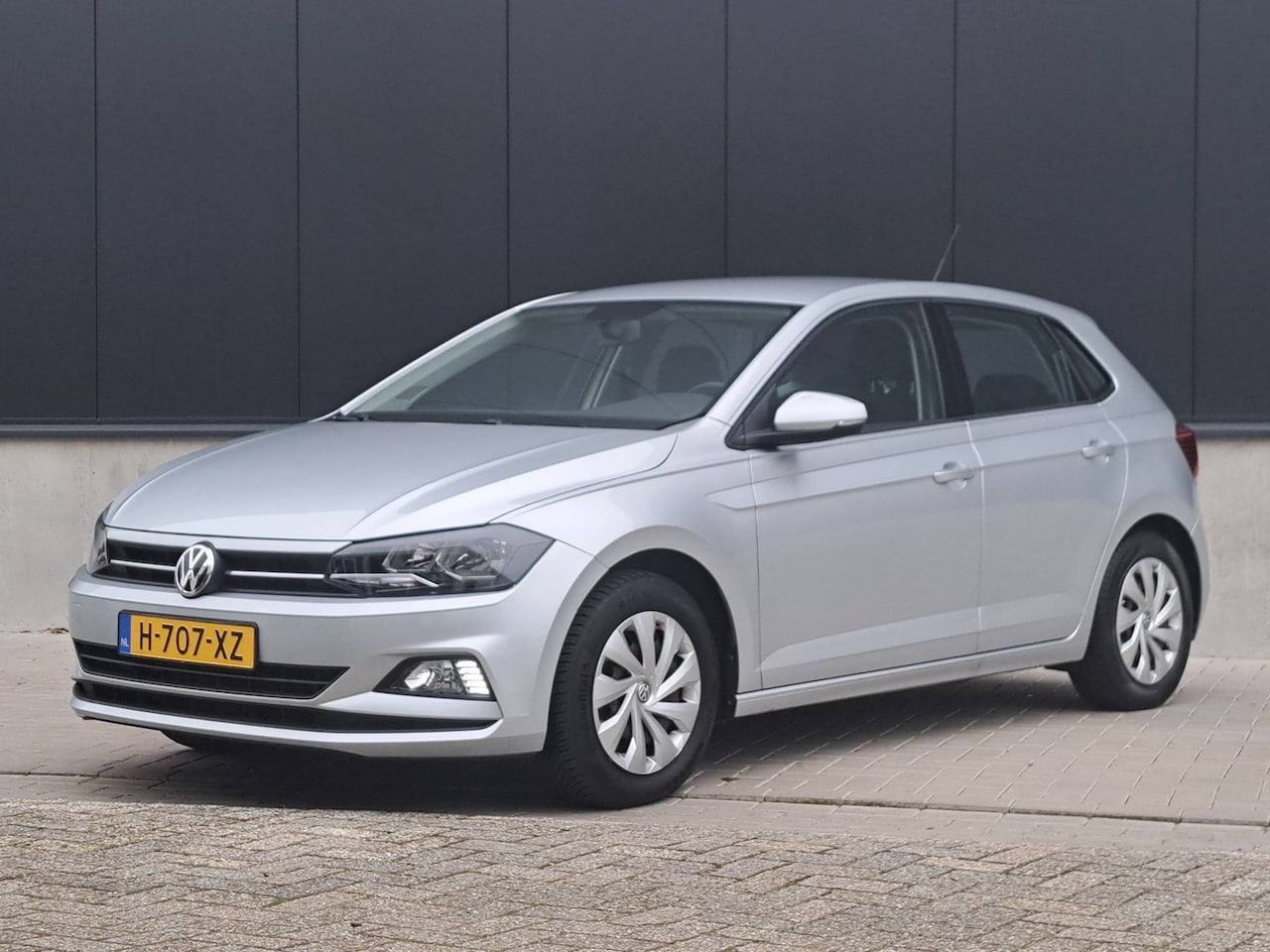 Volkswagen Polo - 1.0 TSI 95pk 7-DSG Comfortline | Automaat | Adaptieve Cruise Control | Navigatie | Airco - AutoWereld.nl