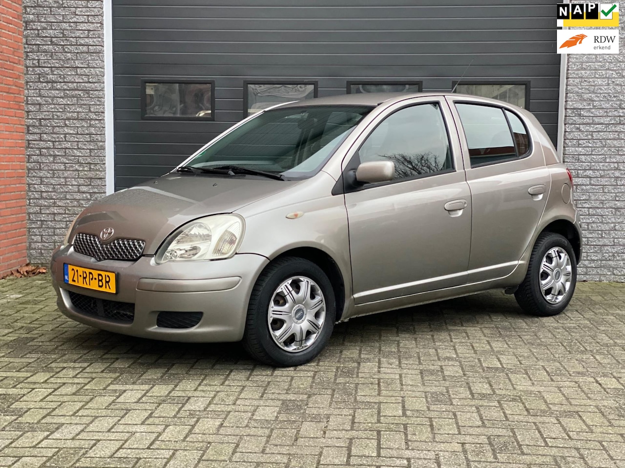 Toyota Yaris - 1.3 VVT-i Sol AUTOMAAT / AIRCO / EL.RAMEN - AutoWereld.nl