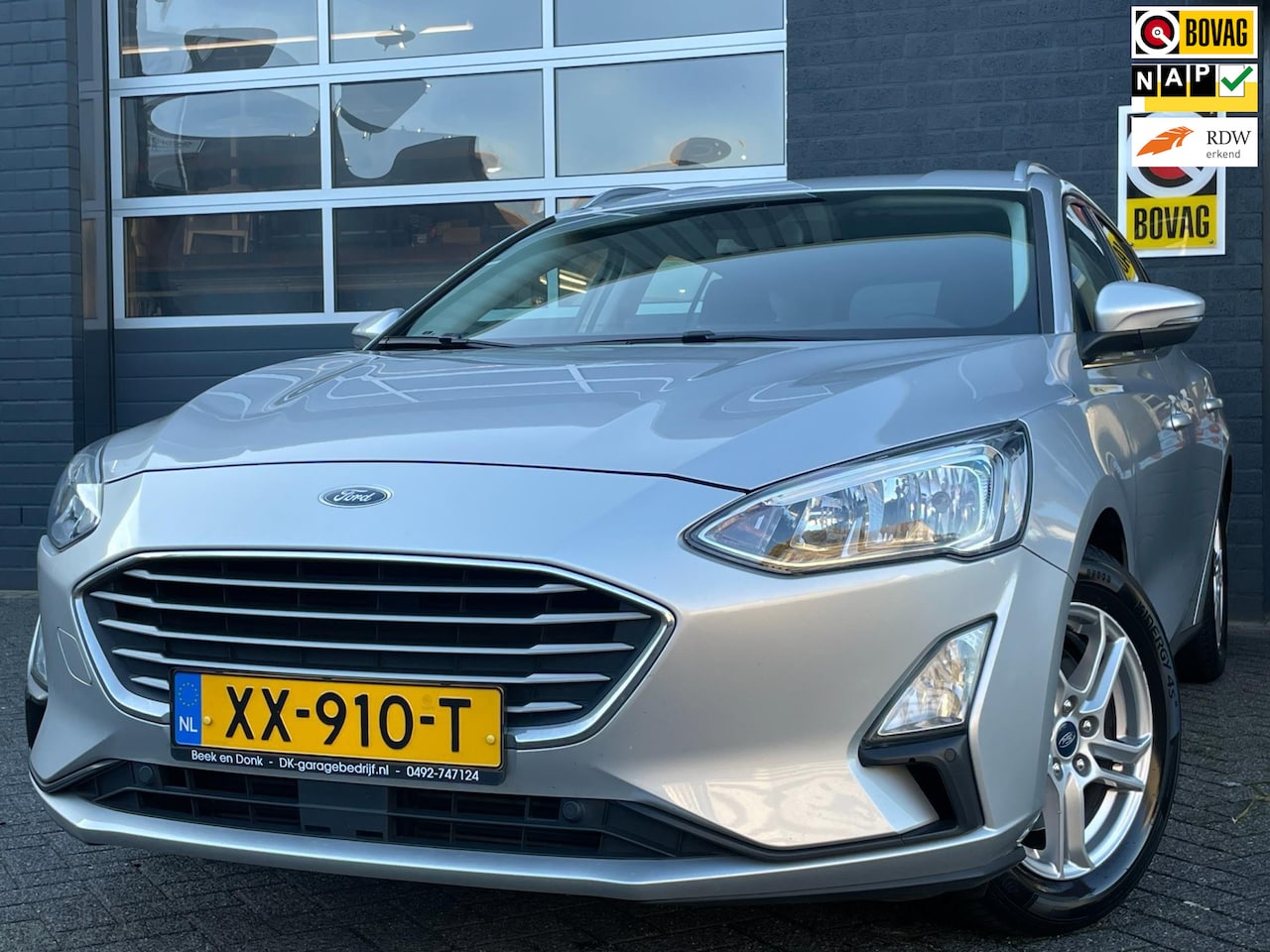 Ford Focus Wagon - 1.0 EcoBoost Trend Edition Business Apple carplay , Navi, Cruise - AutoWereld.nl